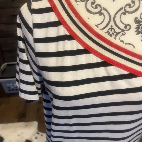 Black and White Striped Dress - Picture 3 of 7